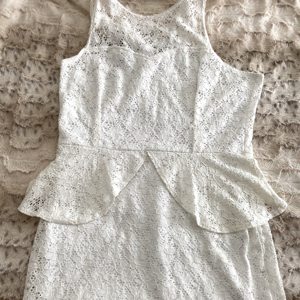 Peplum Mini Dress White Large
